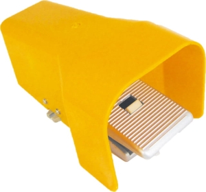 PNEUMATIC CONTROL FOOT VALVE WITH LOCK